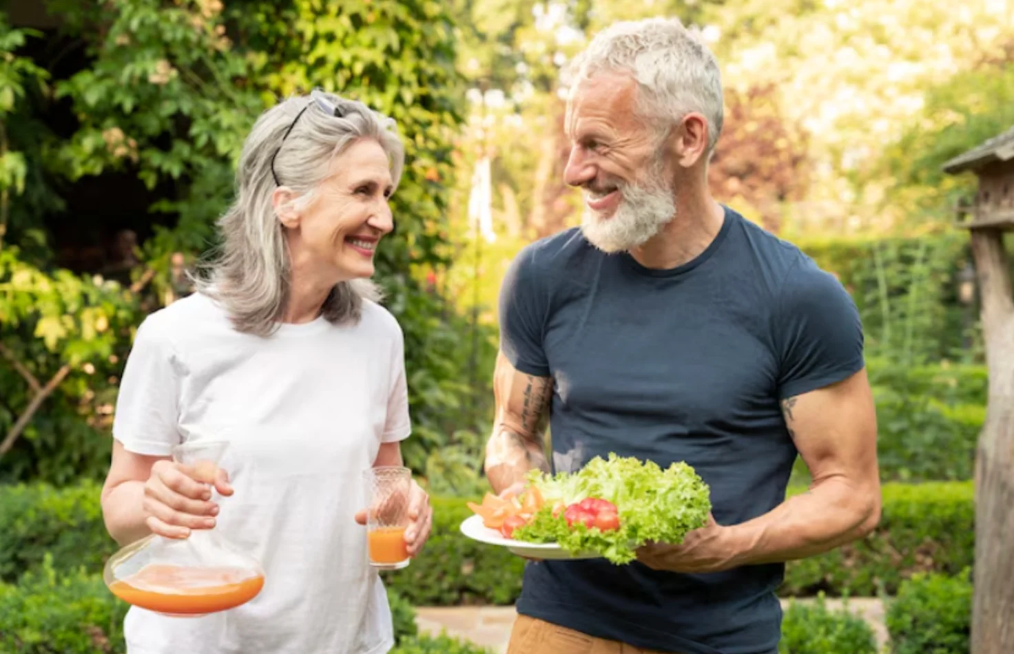 In this blog post, we’ll uncover the six key ways purpose shapes healthy aging. Let’s break each of them down… 