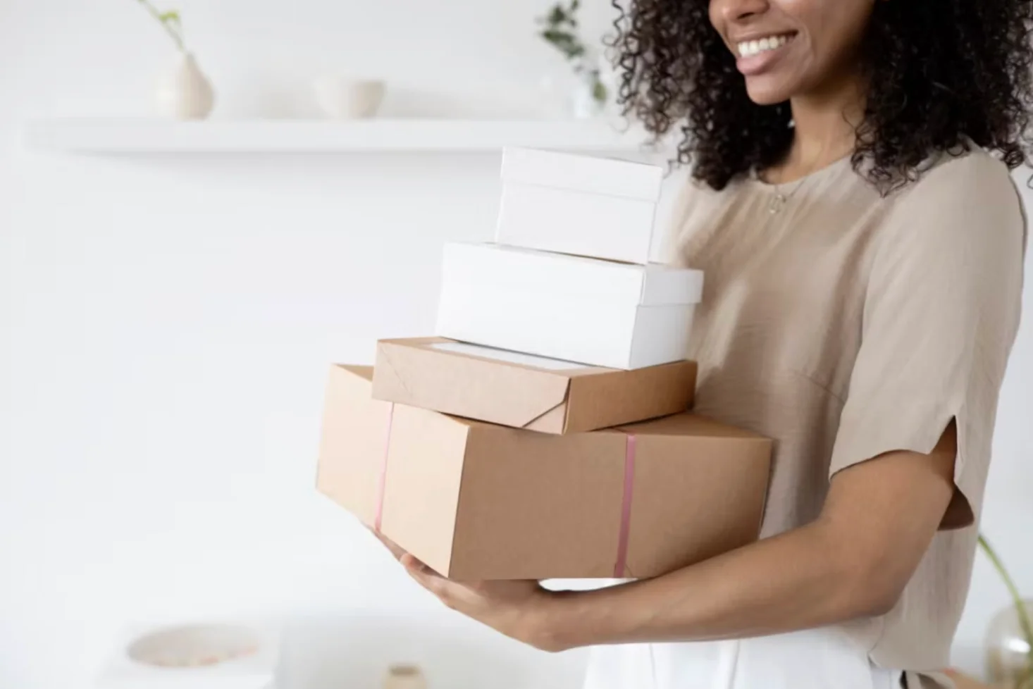 What Customers Expect from a Good International Shipping Company