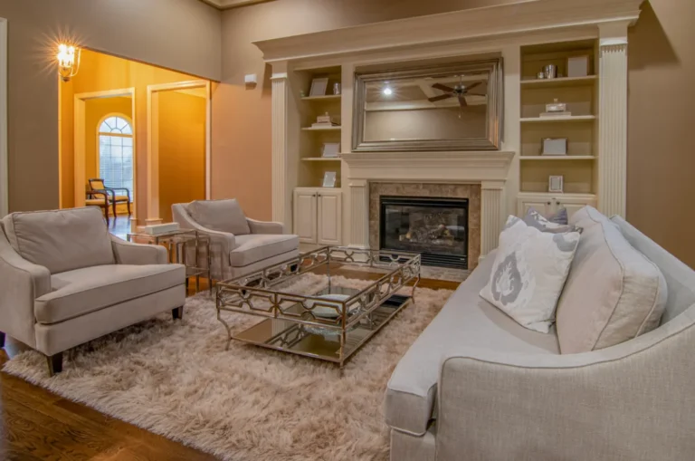 Hand-Tufted Rugs