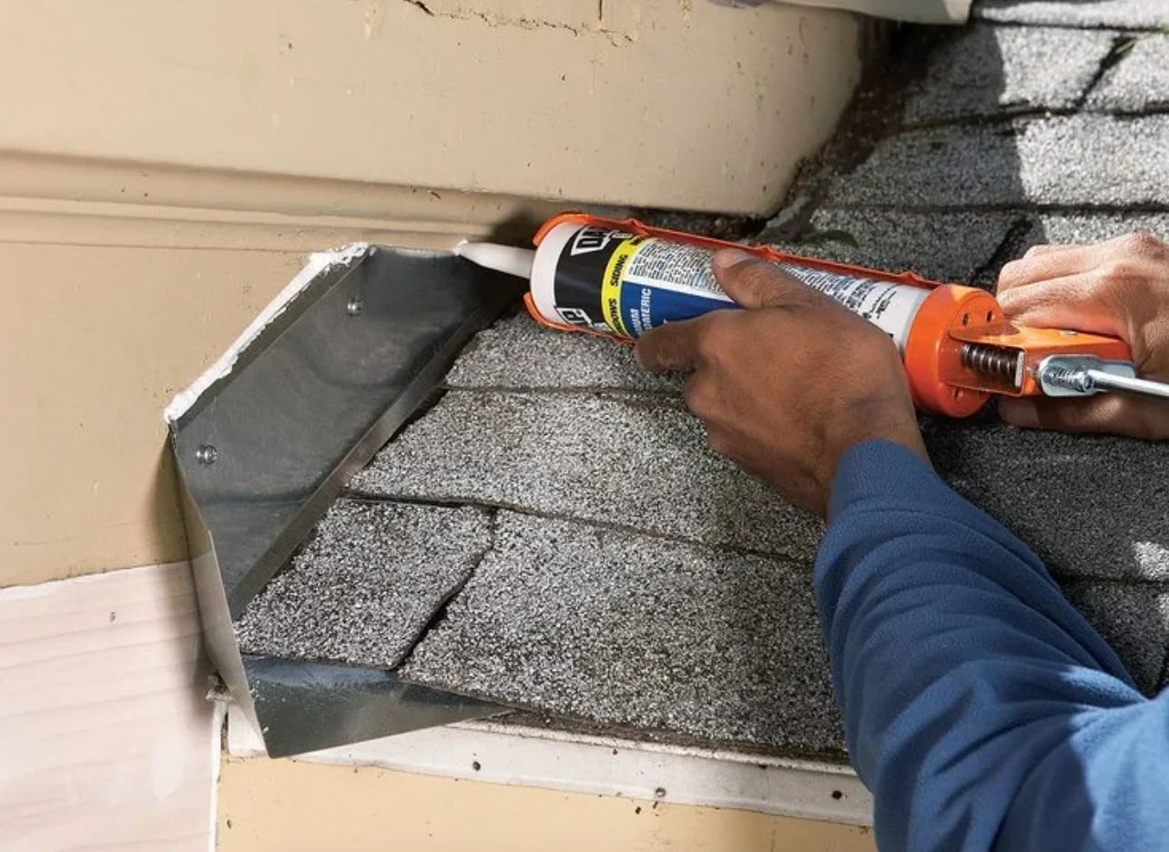 How Expert Roof Repairs Stop Small Leaks From Spreading in Wickliffe